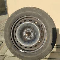 Gomma 185/65 R15 con cerchio