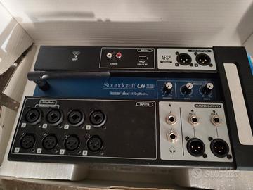 Mixer Soundcraft UI12