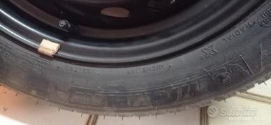 ruota Michelin 205-85/16 mai usata