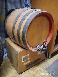 botti in legno refrigerate di 40 - 50 litri