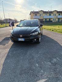 Fiat Tipo station wagon 1.4 benzina(trattabile)