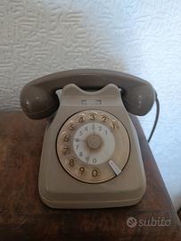 Telefono antico 