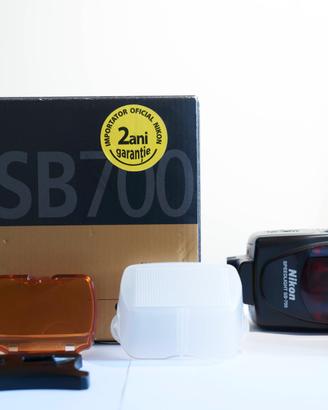 Nikon speedlight SB-700