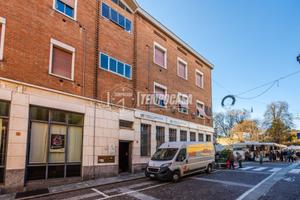 AMPIO QUADRILOCALE IN PIENO CENTRO