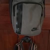 Borsello nike tech