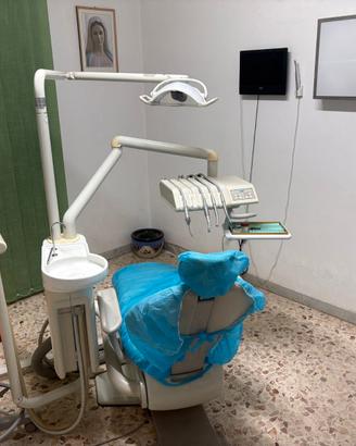 Riunito Odontoiatrico