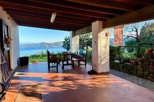 Villa di 140 m² con più di 5 locali a Marciana Mar