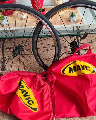 Coppia ruote Mavic Aksium Race per bici corsa