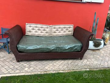 Divano in rattan originale