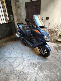 Yamaha Majesty 250