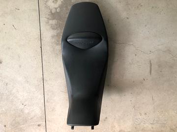 Sella Moto Guzzi V85TT