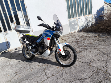 Aprilia tuareg 660