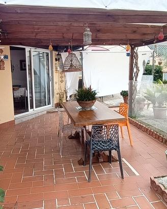Accogliente casetta nel verde 