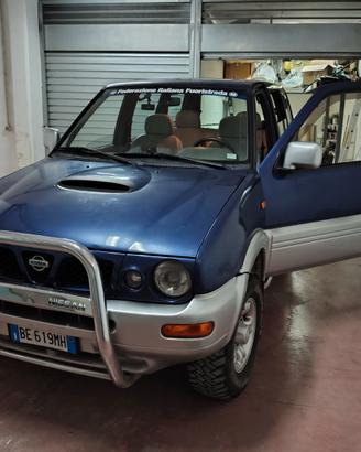 NissanTerrano 2
