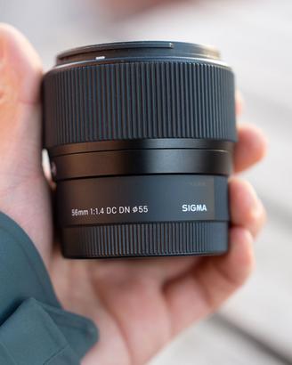 Sigma obbietivo 56mm-F/1.4(C) E-Mount lens