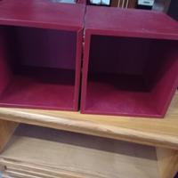 Cubotto rosso da parete