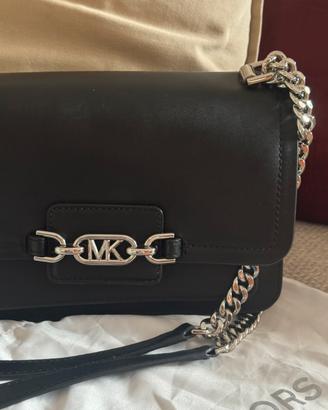 Borsa nera Michael Kors con dettagli argento