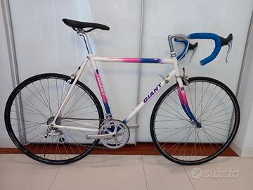 Giant Peloton super lite