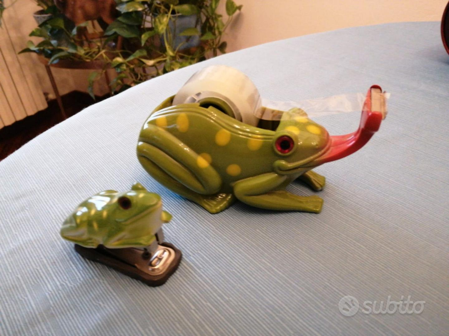 Green Frog Tape Dispenser