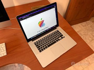 MacBook Pro 15" Retina (2015) - Intel i7 - 16GB