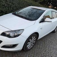 OPEL Astra 1.7 CDTI 110CV Sports Tourer Cosmo