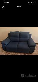 divano 2/3 posti nuovo
