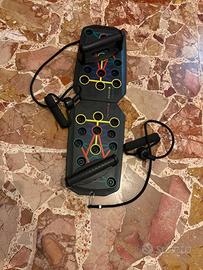 Tavola per flessioni con corde elastiche