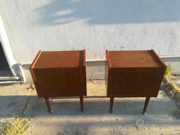 Comodini v8ntage
