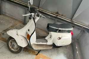 Vespa 50 PK XL 1986 - tratt