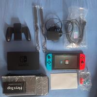 Nintendo switch perfetta completa di tutto + gioco