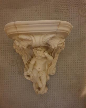 Mensola con putto