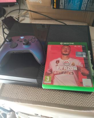 XBOX ONE FAT 500 GB + FIFA 20