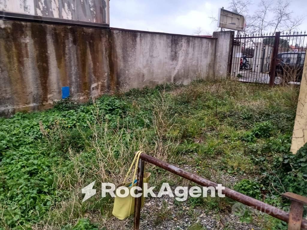 Terreno di 80 m² a Catanzaro - Altro