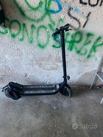 monopattino elettrico ducati