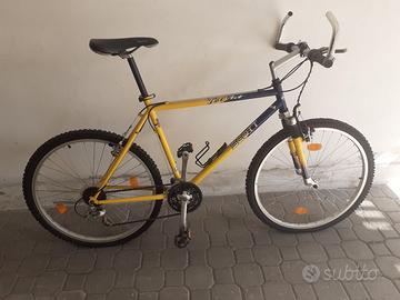 Mountain Bike Scott Yecora fine anni 90