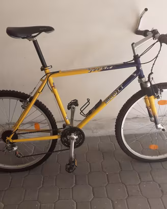 Mountain Bike Scott Yecora fine anni 90