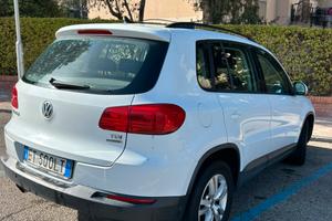 VW Tiguan 2.0 tdi sport & stile del 2014