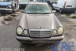 Mercedes classe e w210 e 220 d 95cv ricambi