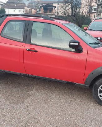 Fiat Strada pick-up 1.3 multijet 4 posti