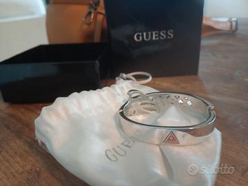 Collana e bracciale GUESS