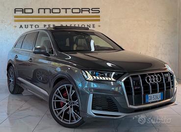 Audi SQ7 IVA ESPOSTA+GANCIO TRAINO+7 POSTI