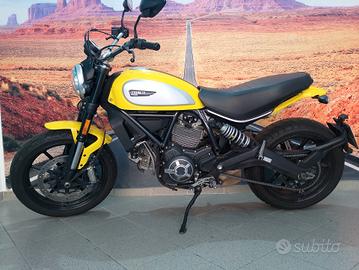 Ducati Scrambler 800 Icon Yellow