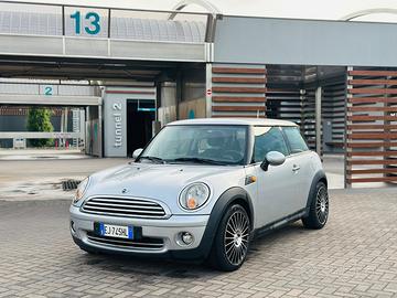 MINI COOPER DEL 2008