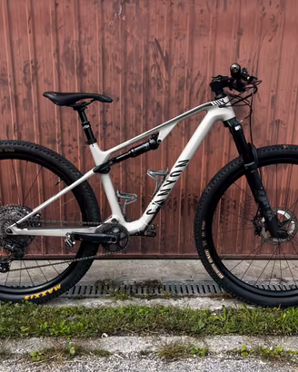 Canyon Lux