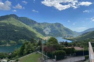 VILLA A SCHIERA A RANZANICO