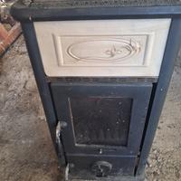 Stufa a legna La Nordica Dorella 8X in ceramica