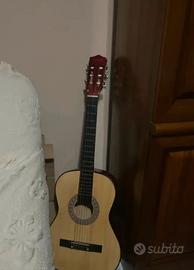 chitarra acustica