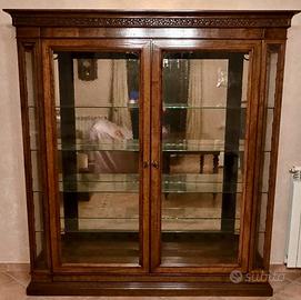 credenza tavolo e sedie Le Fablier