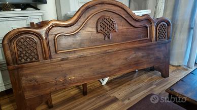 Testata per letto matrimoniale