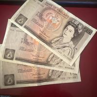 Banconote sterlina vintage